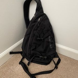 Patagonia one shoulder backpack
